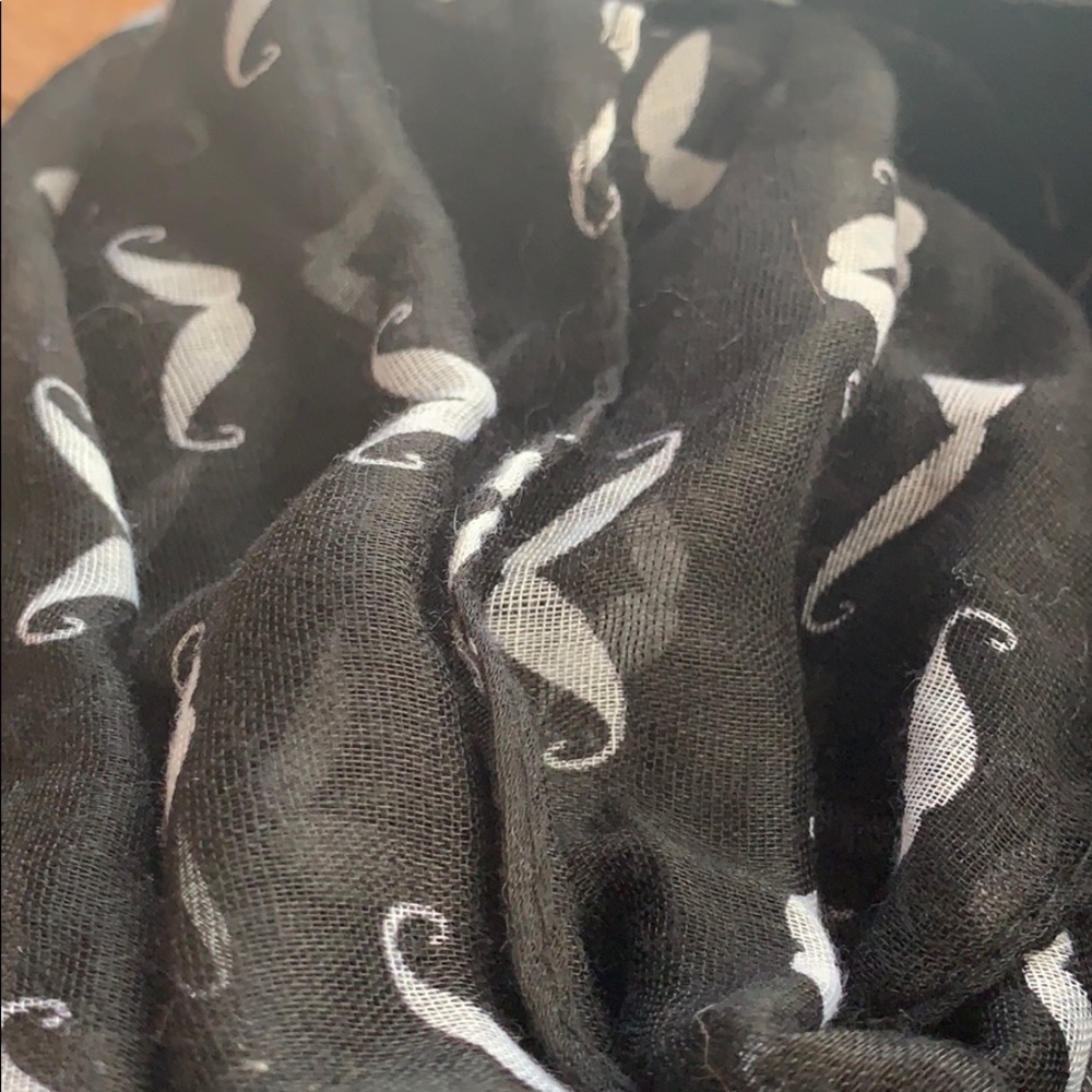 Scarves - Picture 3 of 3